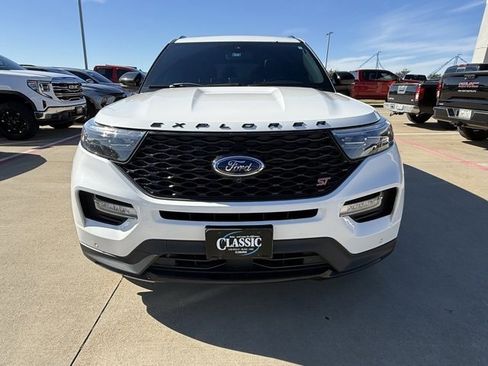 Used 2020 Ford Explorer ST w/ ST Street Pack image 8