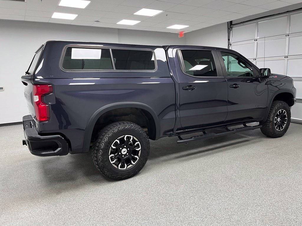 Used 2023 Chevrolet Silverado 1500 ZR2 AWD/4WD image 11