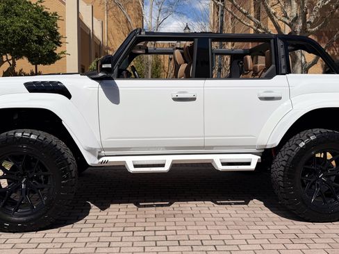 Used 2026 Ford Bronco Raptor AWD/4WD image 8