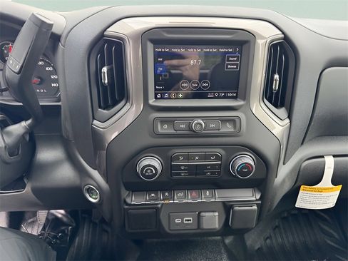 New 2025 Chevrolet Silverado 1500 W/T w/ WT Value Package image 19