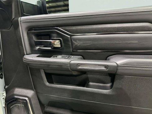 Used 2022 RAM 2500 Limited AWD/4WD image 47