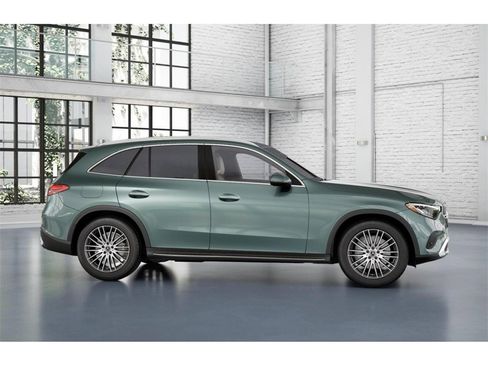 New 2026 Mercedes-Benz GLC 300 4MATIC image 15
