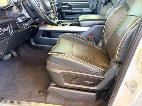 Used 2021 RAM 3500 Laramie AWD/4WD image 20