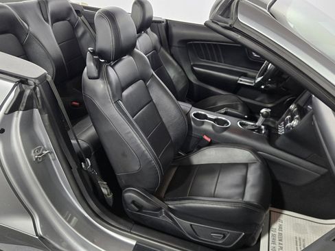 Used 2021 Ford Mustang Premium image 28