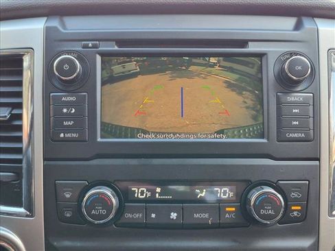 Used 2019 Nissan Titan PRO-4X w/ Pro-4x Utility Package AWD/4WD image 12