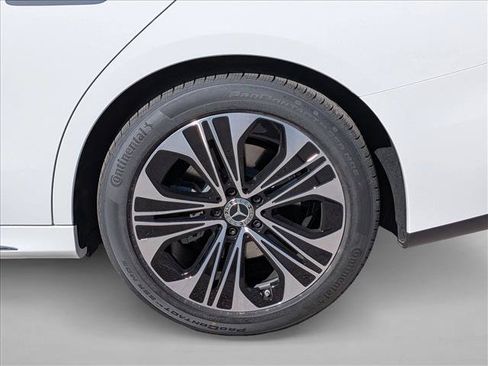 Used 2026 Mercedes-Benz E 350 Sedan image 9