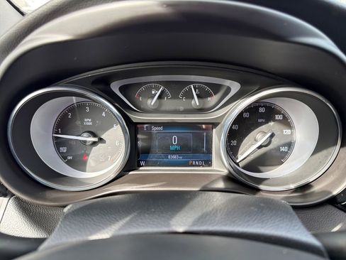 Used 2020 Buick Envision Essence image 17