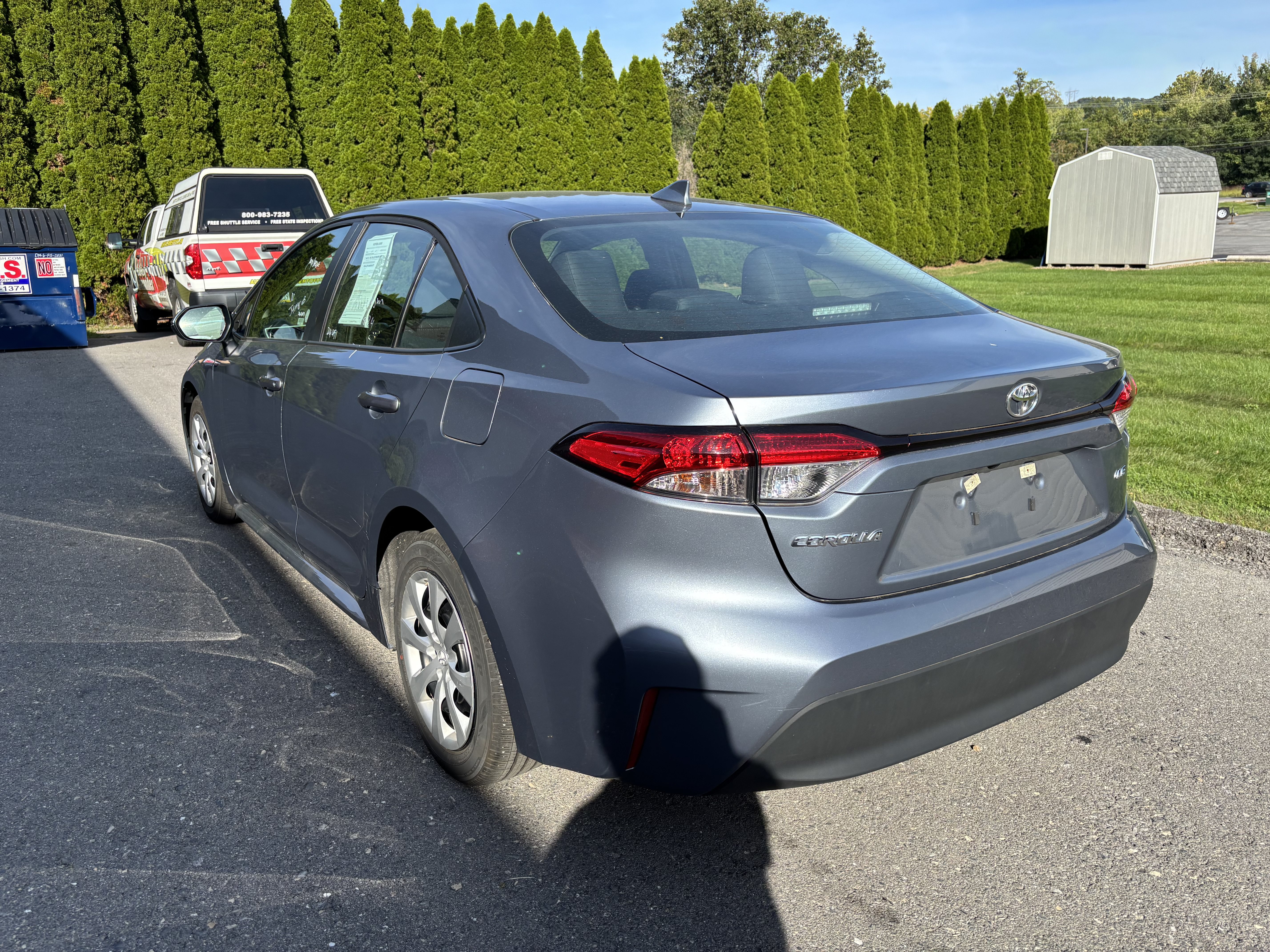 Used 2025 Toyota Corolla LE FWD image 6