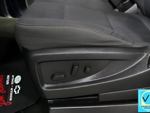 Used 2017 GMC Sierra 1500 SLE image 19