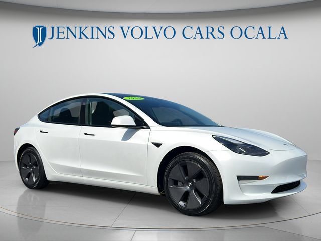 Used 2023 Tesla Model 3 Standard Range RWD image 1
