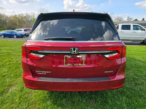 Used 2024 Honda Odyssey Touring image 6