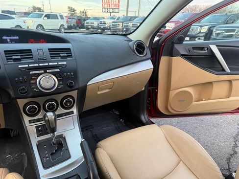 Used 2010 MAZDA MAZDA3 s Grand Touring image 28