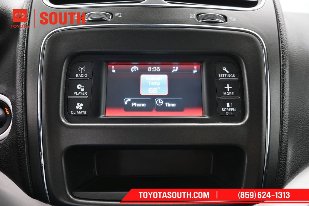 Used 2018 Dodge Journey SE w/ Connectivity Group FWD image 17