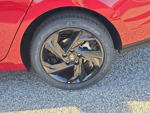 New 2026 Hyundai Elantra Sport image 14