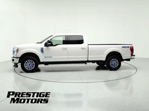 Used 2020 Ford F350 Lariat w/ Lariat Ultimate Package AWD/4WD image 4