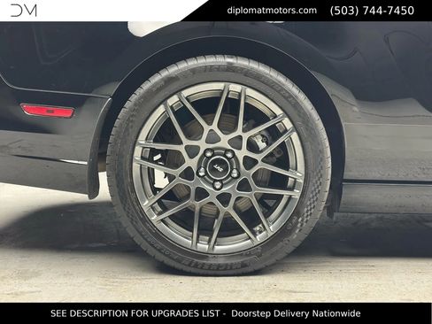 Used 2013 Ford Mustang Shelby GT500 image 34