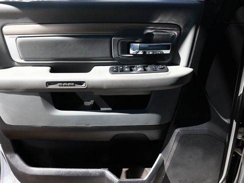 Used 2018 RAM 1500 Big Horn AWD/4WD image 45
