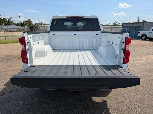 Used 2022 Chevrolet Silverado 1500 RST w/ LPO, Dark Essentials Package AWD/4WD image 13
