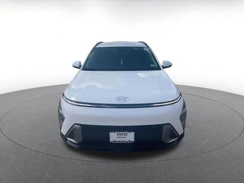 Used 2025 Hyundai Kona SEL image 4