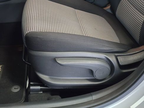 Used 2022 Hyundai Kona SE image 25