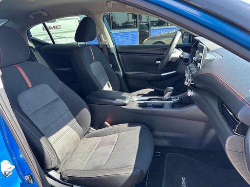 Used 2025 Nissan Sentra SR image 12