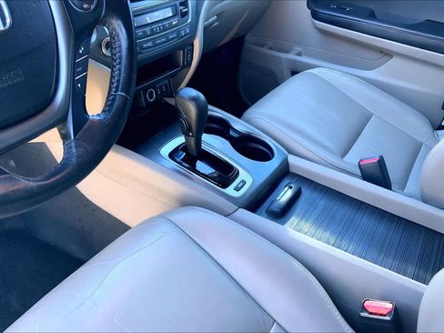 Used 2016 Honda Pilot EX-L image 16