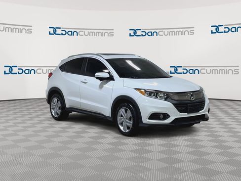 Used 2020 Honda HR-V EX image 2