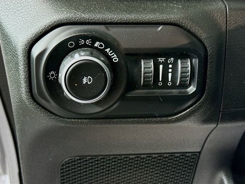 Used 2019 Jeep Wrangler Unlimited Sport S image 10