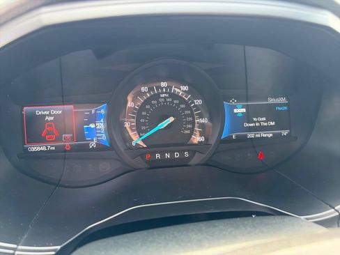 Used 2023 Ford Edge SE AWD/4WD image 18