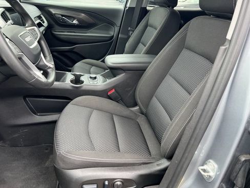 Certified 2023 GMC Terrain SLE w/ Driver Convenience Package AWD/4WD image 9