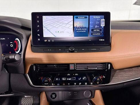 New 2026 Nissan Rogue Platinum w/ Platinum Premium Package AWD/4WD image 13