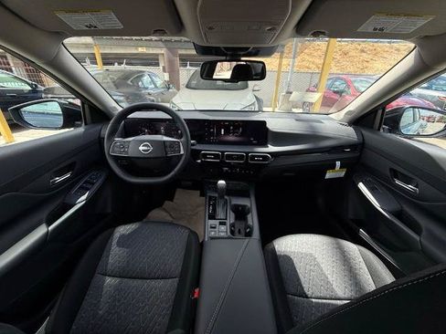 New 2026 Nissan Sentra SV w/ SV Convenience Package FWD image 13