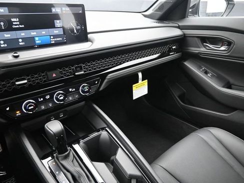 New 2026 Honda Accord Hybrid Sport-L image 31