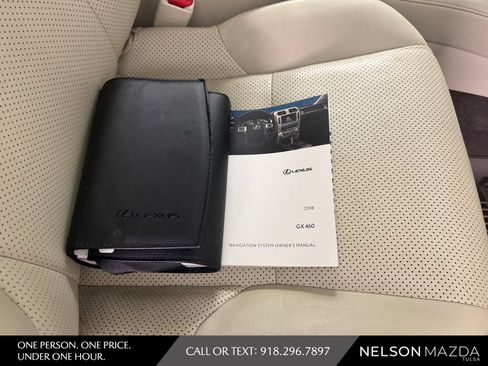 Used 2018 Lexus GX 460 Luxury w/ Preferred Accessory Package AWD/4WD image 54