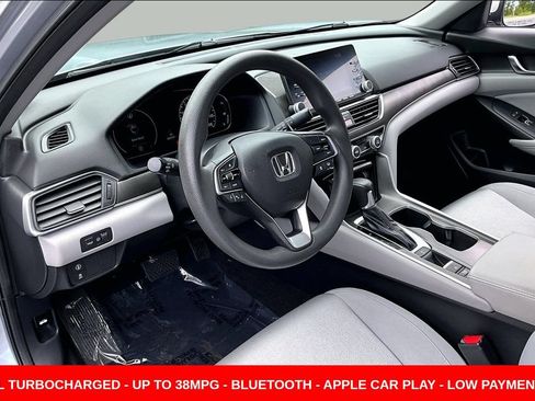 Used 2018 Honda Accord LX image 17