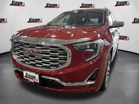 Used 2018 GMC Terrain Denali w/ Comfort Package AWD/4WD image 1