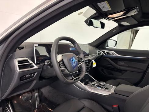 New 2026 BMW i4 xDrive40i image 8