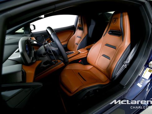 Used 2026 Lamborghini Temerario AWD/4WD image 11