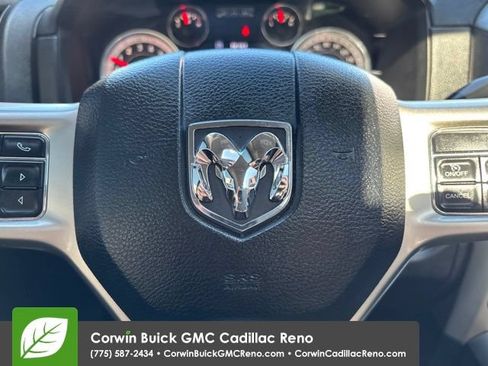 Used 2017 RAM 2500 Laramie w/ Convenience Group AWD/4WD image 17