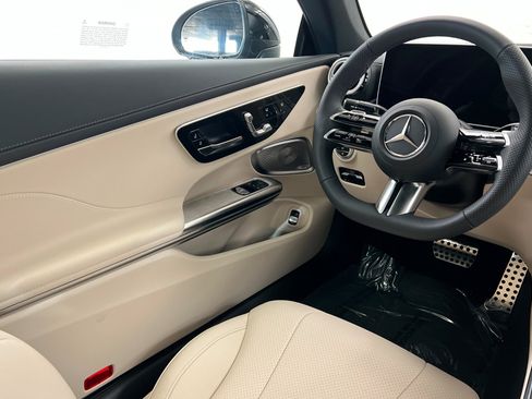 New 2026 Mercedes-Benz CLE 300 4MATIC Coupe image 11