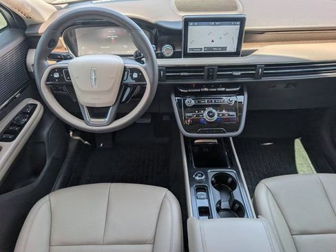 Used 2022 Lincoln Corsair Reserve w/ Elements Package FWD image 6