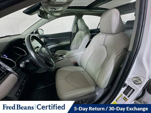 Used 2020 Toyota Camry XSE image 21