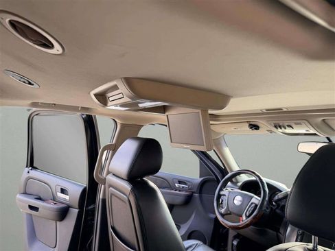 Used 2011 GMC Yukon SLT image 27