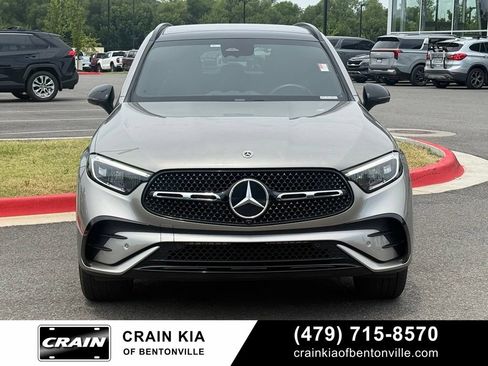 Used 2024 Mercedes-Benz GLC 300 4MATIC image 2
