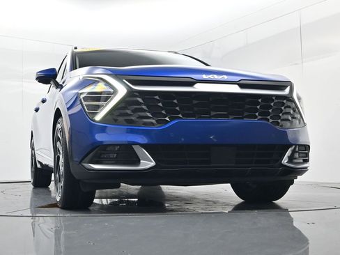 Used 2023 Kia Sportage SX image 42