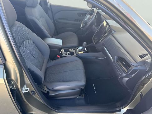 Used 2025 Subaru Forester Premium AWD/4WD image 20