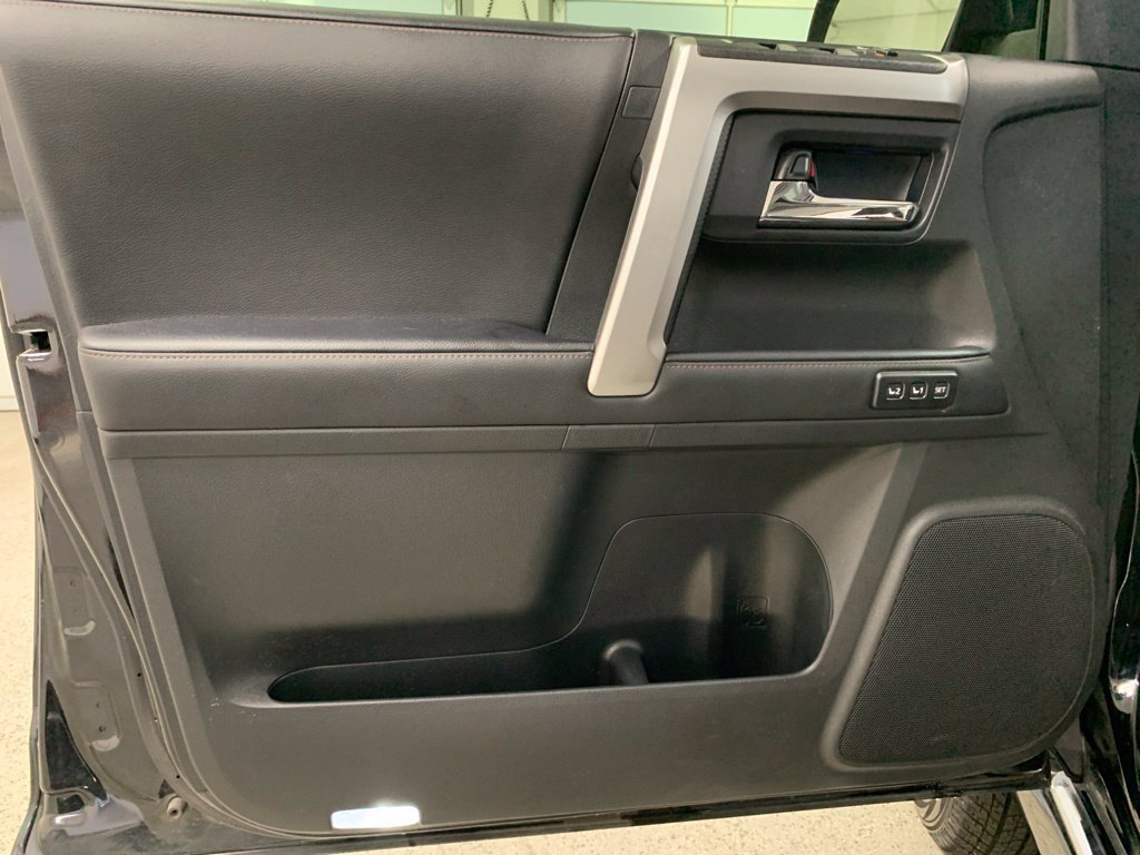 Used 2023 Toyota 4Runner Limited RWD image 16