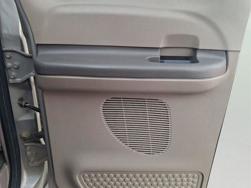 Used 1999 Ford F250 XL image 14