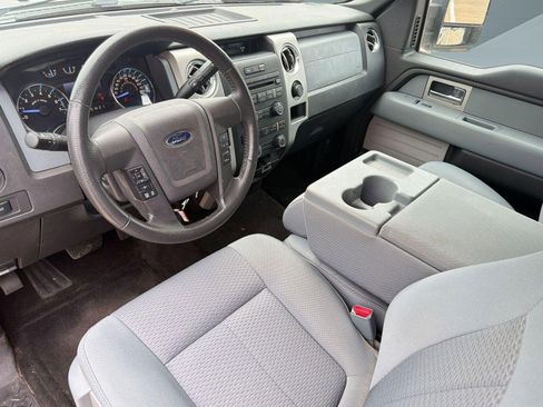 Used 2011 Ford F150 XLT w/ XLT Convenience Pkg RWD image 4