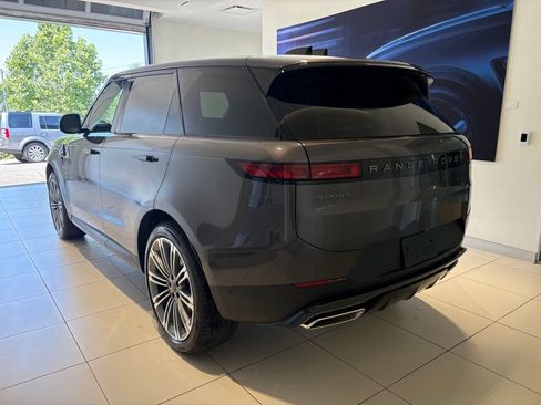 New 2026 Land Rover Range Rover Sport SE AWD/4WD image 2